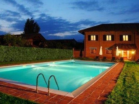Chambres d'hôtes Piémont avec piscine près de Turin - La Taupiniere***