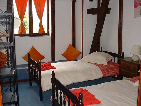 Appartement Béarn, 3 chambres avec vue sur le village d'Aramits