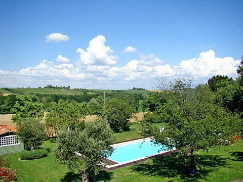 Gîte rural avec piscine chauffée proche Toulouse en Haute Garonne