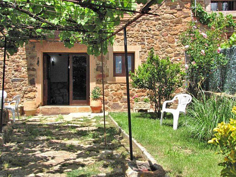Gîte rural à Soria, Castille - Pierre du 17e rénovée, village de Canos
