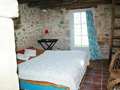 Domaine de Brassac 2 Gites et 3 Chambres d'hôtes Charente avec piscine
