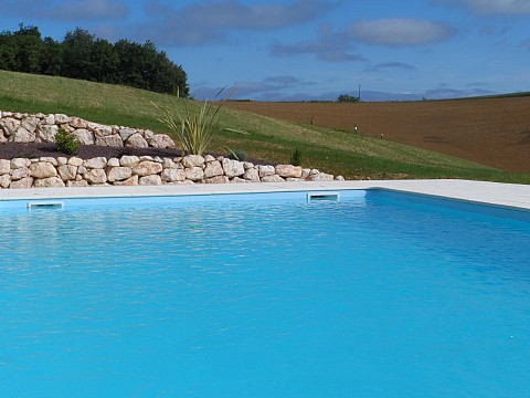Charmant gîte pour 2 - 5, jardin et piscine - Haute-Garonne - Barès