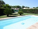 Villa dans le var sur Hyères avec grand jardin et une piscine