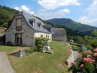 locations vacances Gîte Hautes-Pyrénées Montagne à ARTALENS-SOUIN