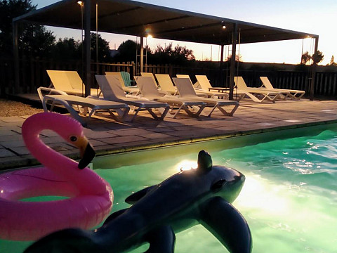Gites climatisés au calme tout confort, grande piscine - Monflanquin