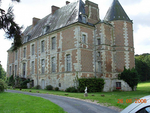 Location gite rural Oise, gite dans château 16e siècle proche de Paris