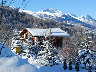 locations vacances Chalet Alpes de Haute-Provence Mountain à ENCHASTRAYES