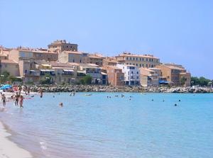 Ile Rousse, en Haute Corse - F2 Benista, à Monticello, avec piscine