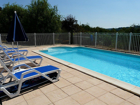 Gîtes Dordogne 3 étoiles piscines chauffées, vue exceptionnelle Belvès