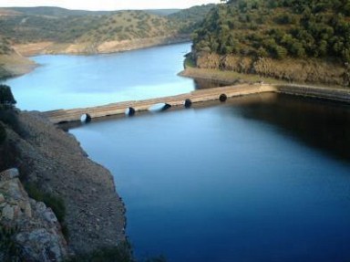 Turismo rural en el Parque Nacional de Monfragüe - Gîte en Estrémadure