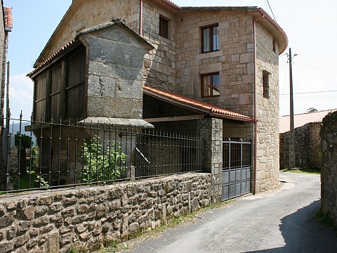 Casa rural interior costa Rias Bajas - Galicia