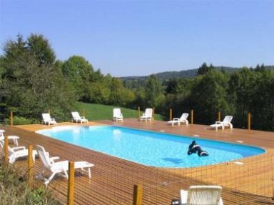 Auberge du Tilleul - Charézier au cœur de la région lacs et cascades