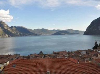 Location vacances Lombardie au Lac d'Iseo - Villa Vacanza Romantica