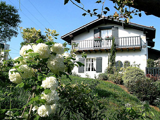 locations vacances Cottage Pyrénées-Atlantiques Countryside à USTARITZ