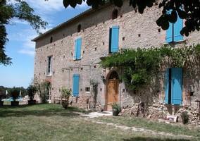 Chambres d’hôtes de charme avec piscine dans le Tarn, à Parisot