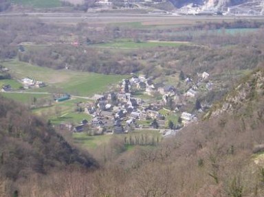 Gîtes ruraux mitoyens 10 pers dans les Pyrénées à Geu, 7 km de Lourdes