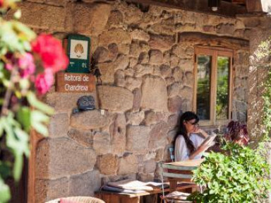 Casa Rural ecoagroturismo en la Ribeira Sacra, Ourense, Galicia