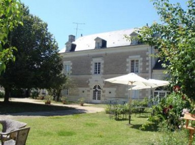 5 chambres d'hôtes dans Maison de Charme avec piscine, proche Chinon