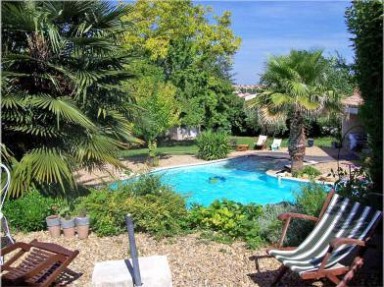 Chambre d'hôtes à Béziers, piscine, proche Canal du Midi et des plages