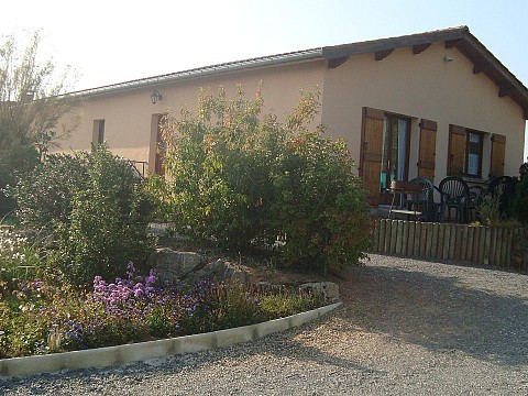 Gîte rural Domaine du Barvy 7 à 11 personnes - Beaujolais Rhône