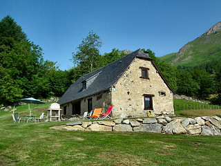 locations vacances Cottage Hautes-Pyrénées Mountain à ARRAS-EN-LAVEDAN