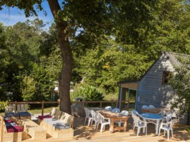 Castelwood - Chalets en pleine nature en Dordogne