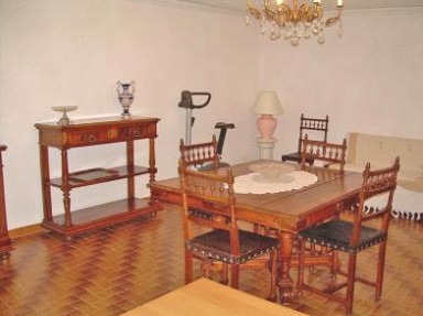Les Ecureuils : location appartement de vacances dans villa à Pézenas