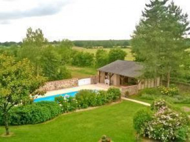 Gîte de séjour Le Chêne Vert, Chammes en Mayenne proche de Ste Suzanne