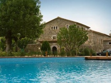 Vacances rurales Catalogne à Girona, chambres avec piscine et jacuzzi