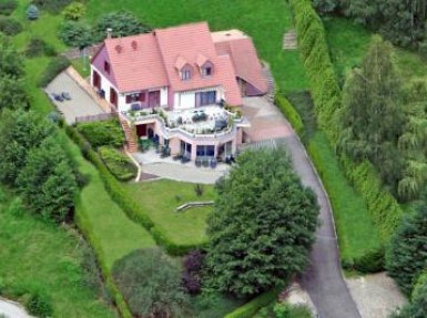 Gîte Regisland Gentiane en Alsace avec piscine couverte, spa.. 15 pers