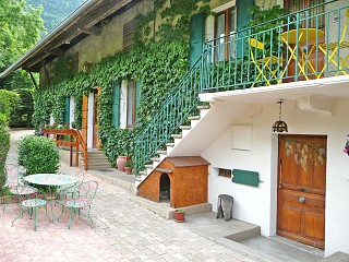 locations vacances Bed and breakfast Haute-Savoie Mountain à FAVERGES