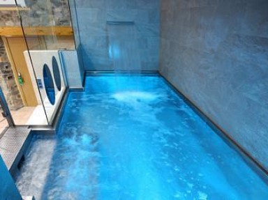 Vacances rurales Catalogne à Girona, chambres avec piscine et jacuzzi