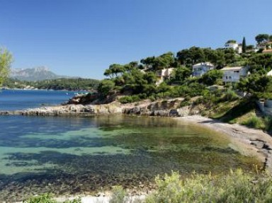 *** Beau T2 à 500 m de la plage, vue mer, entre Toulon et Hyères - Var