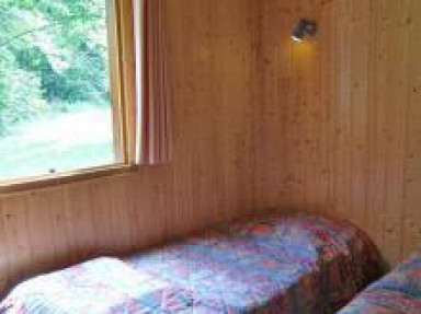 Gîte Cantal 3*, étang de pêche privée, wifi. Ferme en Auvergne