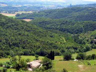 Gîtes avec piscine à la Ferme des Aubes, en pleine nature Val de Drôme