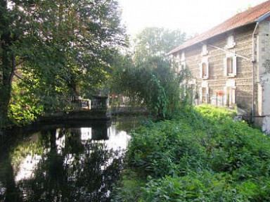 Domaine du Moulin Piongo gîte grande capacité 38 La Côte St André Isèr