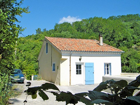 Gîte familial 6 pers avec baignade - Moulin de Cornevis Privas Ardèche