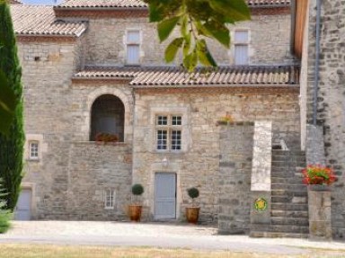 Gîtes au Château de la Selve à Grospierres, en Ardèche Méridionale