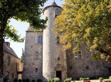 Gîte/Appart, Château Lunac (12), au cœur Bastides Royales du Rouergue