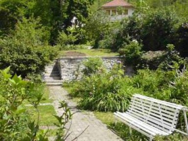 Gîte T3 Ax les Thermes Ariège dans Villa Coecilia avec jardin - Ariège