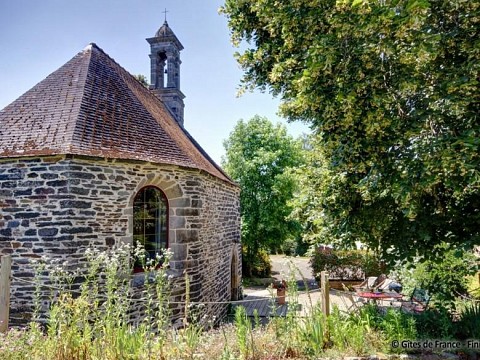 Gîte atypique Finistère en Bretagne, dans une chapelle à Briec