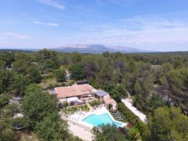 Villa prestations, piscine-spa chauffée sécurisée, entre Aix et Cassis