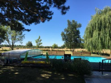 Gite de groupe (20 pers.) Touraine - Grande piscine - Proche de Tours