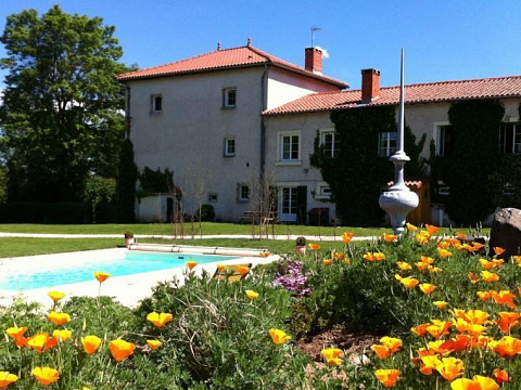 Chambres d'hôtes près du Puy en Velay avec spa, sauna et piscine