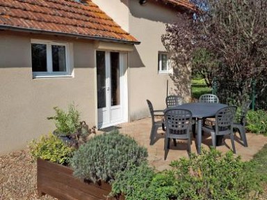 Gîte Allier, Auvergne, de plain-pied, proche du PAL, calme et espace