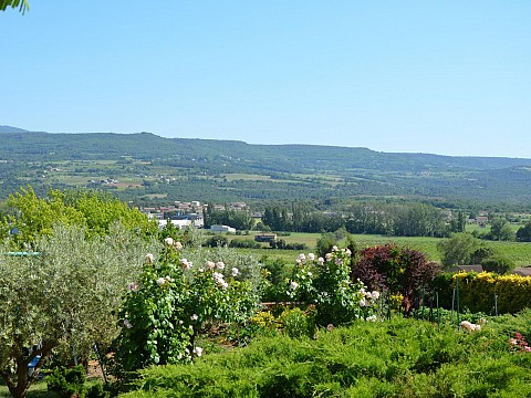 Gîte Bel Air sur colline, face au Luberon à Gargas en Vaucluse