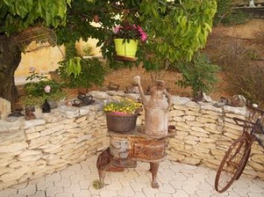 Gîte Bel Air sur colline, face au Luberon à Gargas en Vaucluse