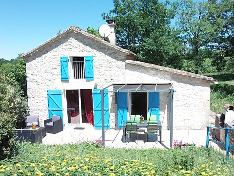 Gîte rural Lot, dans domaine viticole, climatisé, à Carnac-Rouffiac