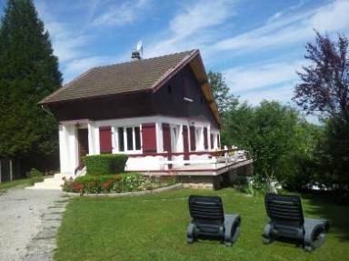 Gîte dans le Jura avec vue sur lac à Doucier - 3 épis Gîtes de France