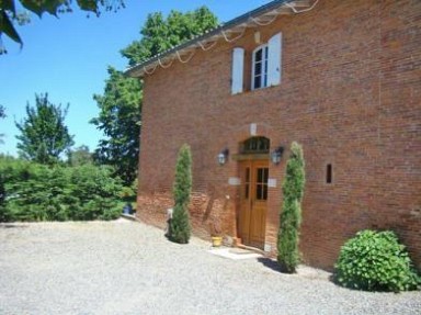 Gîte rural avec piscine chauffée proche Toulouse en Haute Garonne